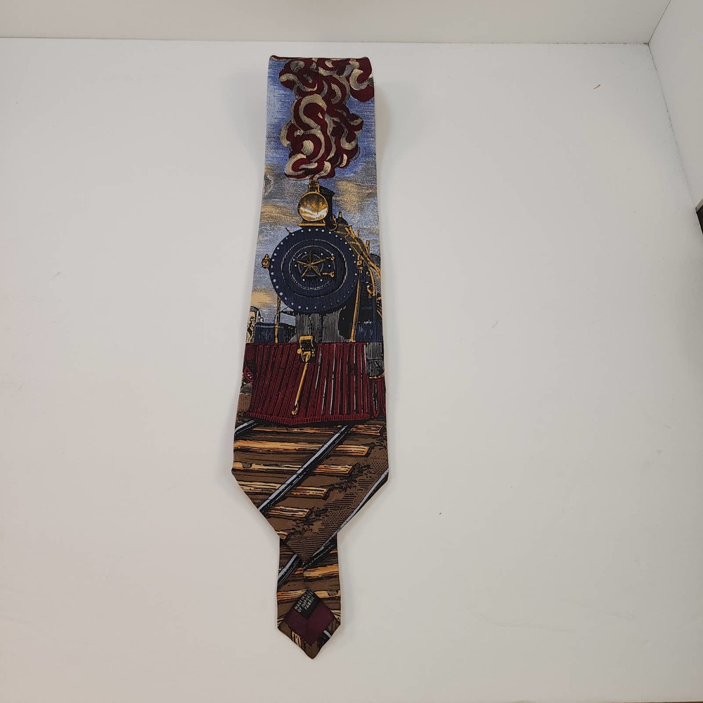 100% Silk American Series Train Tie